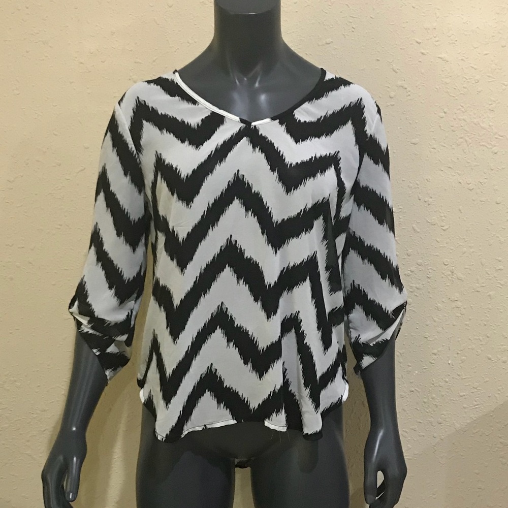 Sheer tunic top